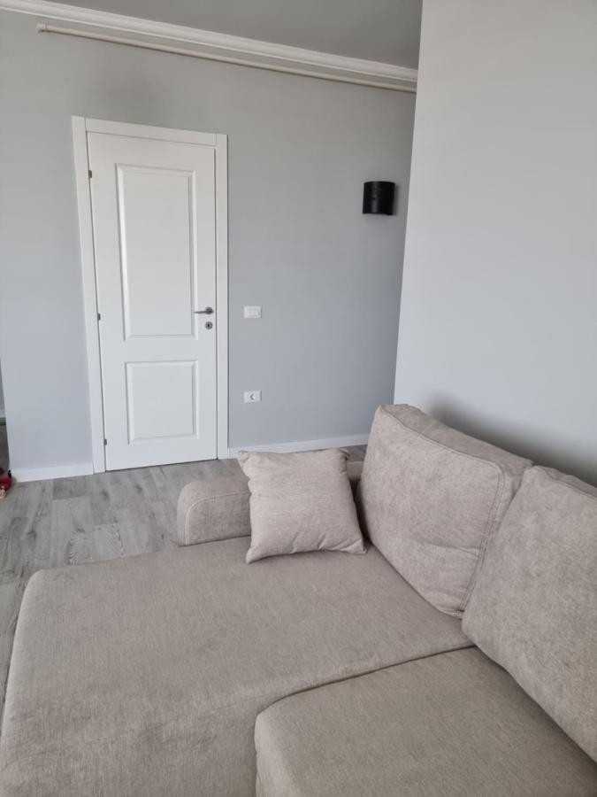 Apartament 2 Camere Eliberarii Constanta Luaran gambar