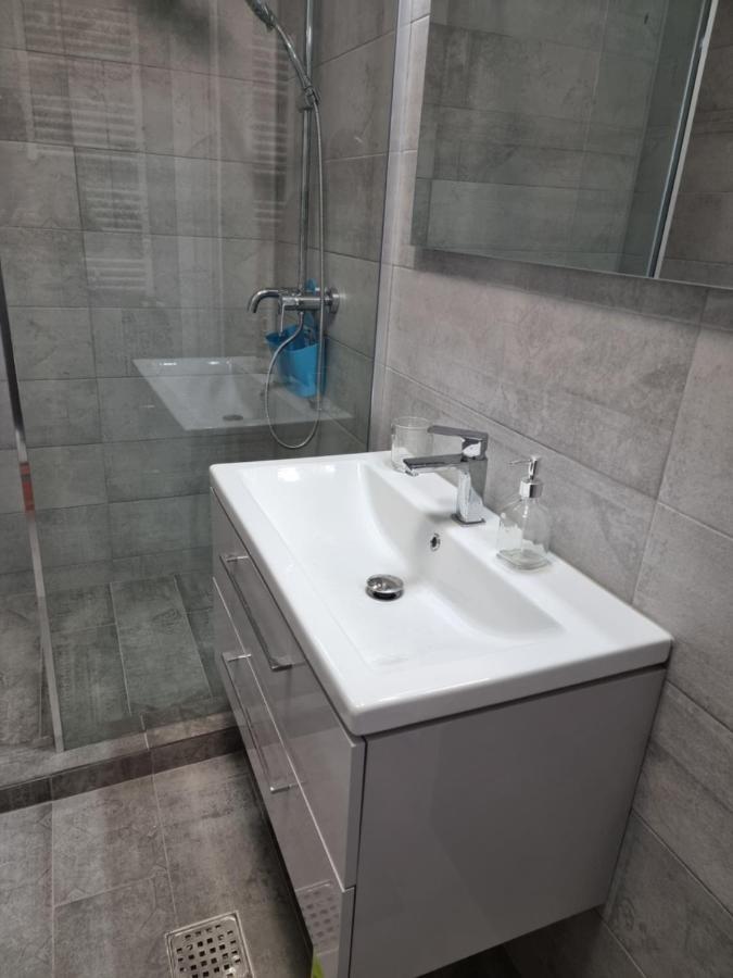 Apartament 2 Camere Eliberarii Constanta Luaran gambar